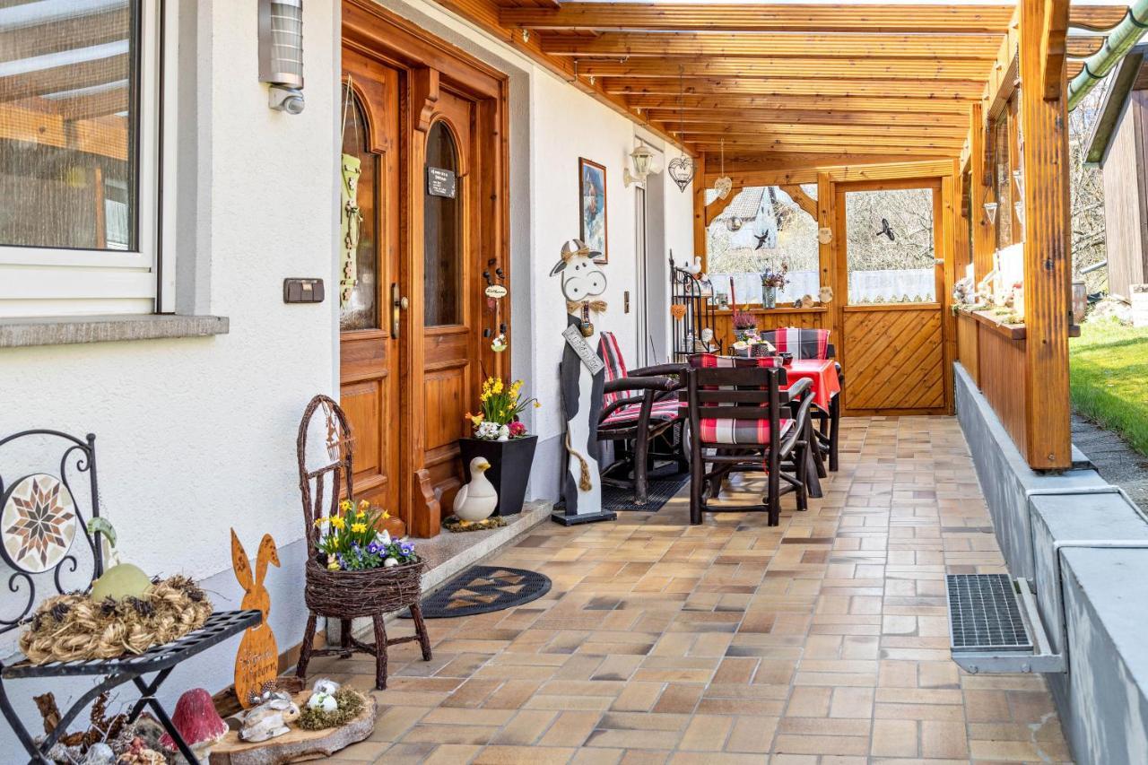 Ferienwohnung Haus Elfi Hausen am Tann Exterior foto